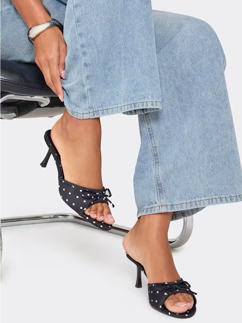 Pesáro Jaynie Navy Polka Dot Kitten Heel Open Toe Sandals with Bow 7.5